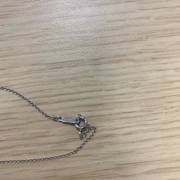 Tiffany & Co Atlas pendant and necklace - Picture 8 of 8